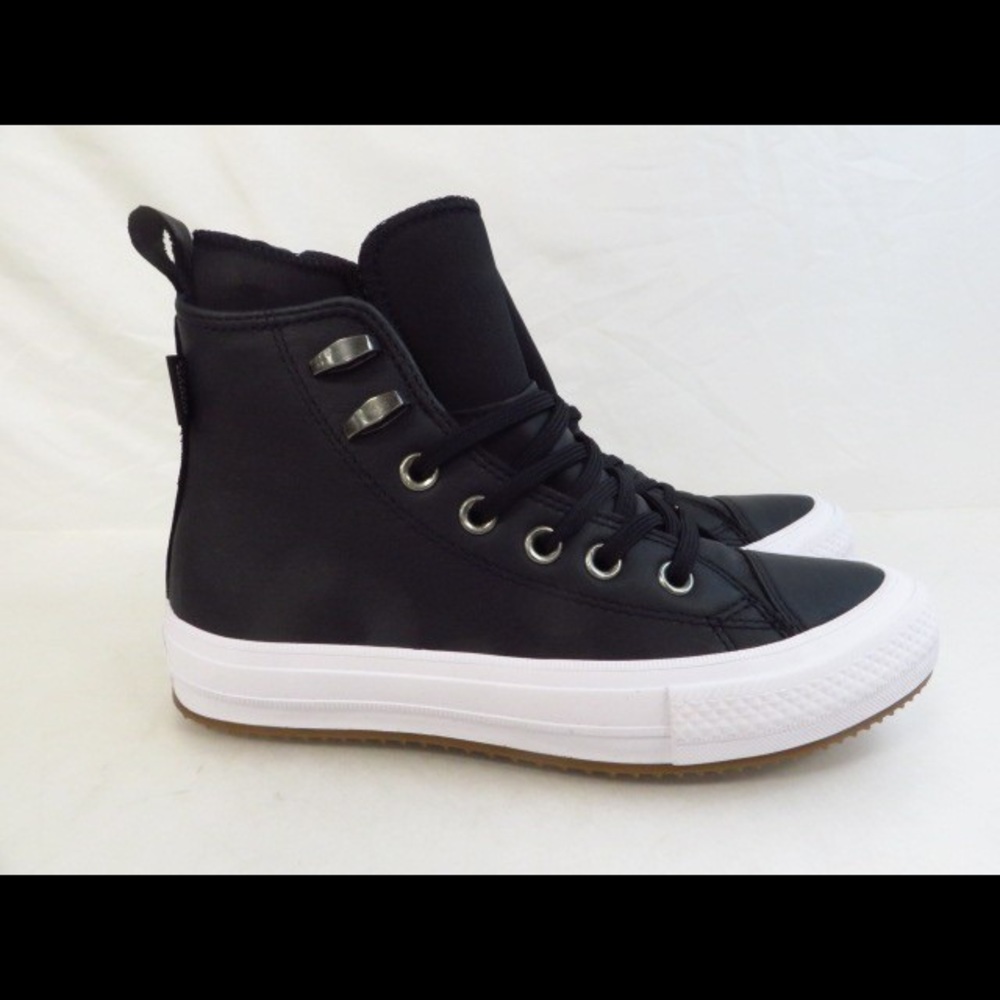 NIB ConverseAllStar WaterproofBootHighTop 557943C
